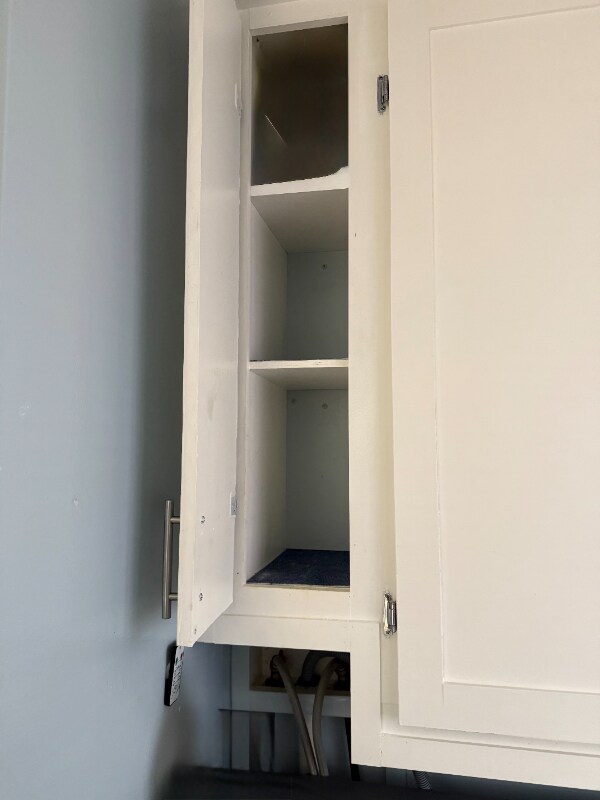 Building Photo - 123 Clearview Ave