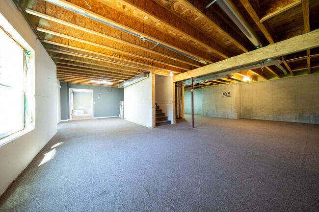 Building Photo - 16549 Dodd Ln