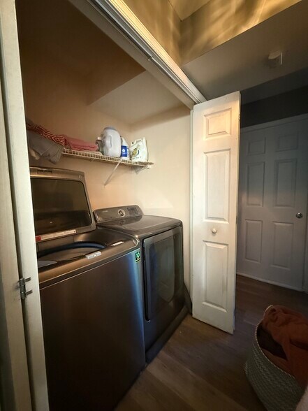 Washer/Dryer - 94 Ebenezer Church Rd