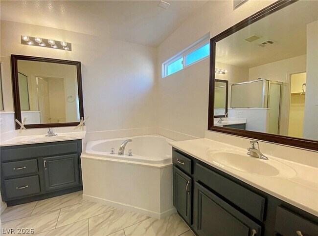 Building Photo - 3311 Fico Ave