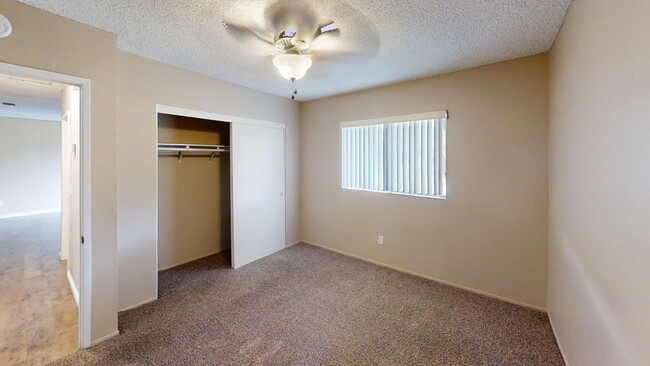 Building Photo - Yucaipa 2bedroom 1 bath apartment