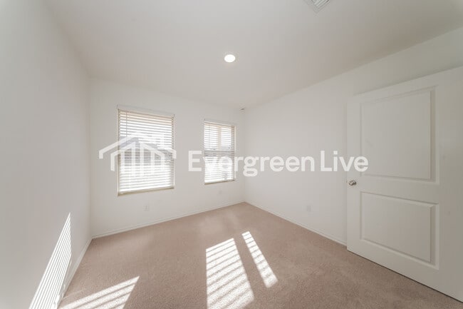 Building Photo - 11717 SW 36th St