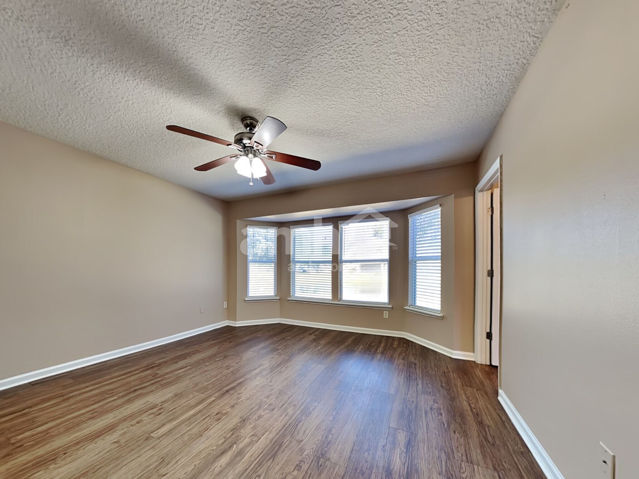 Building Photo - 12618 Wooded Bluff Ct