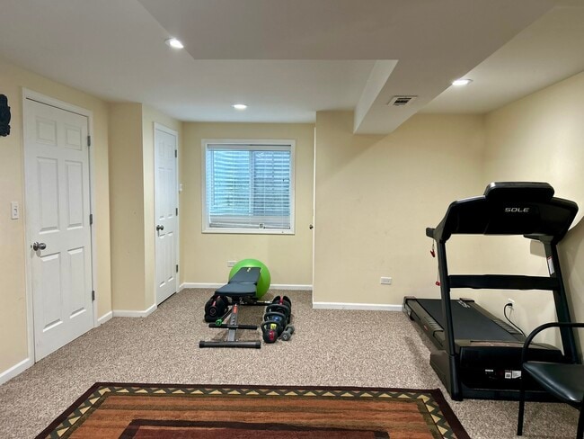 Building Photo - 1410 Brownstone Pl