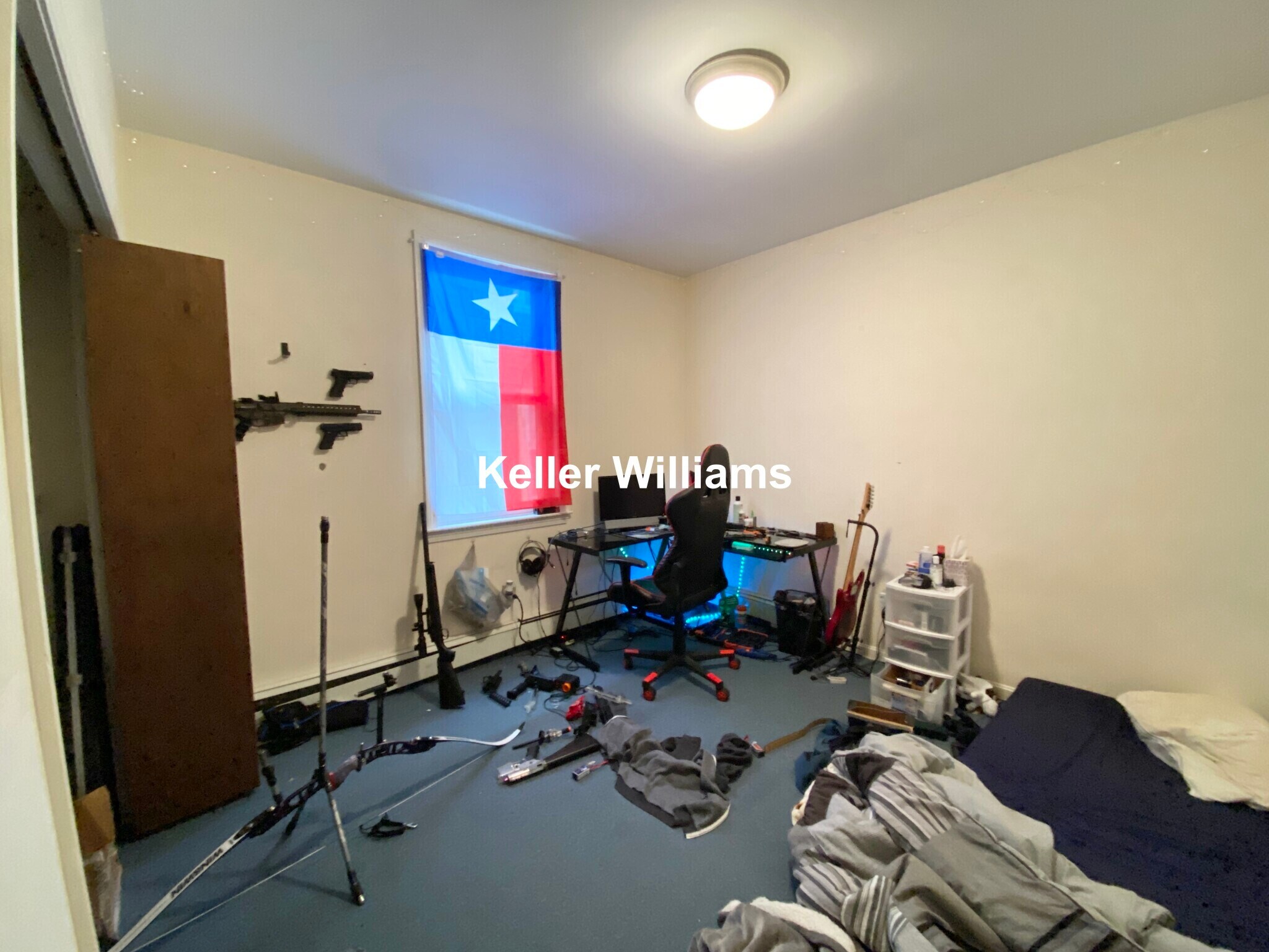 Building Photo - 48 Hillside St