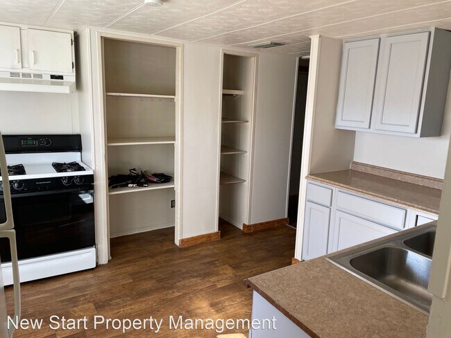 Building Photo - 3 br, 2 bath House - 33882 State Rd 62 Blu...