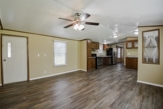 Building Photo - 132 Birchwood Dr