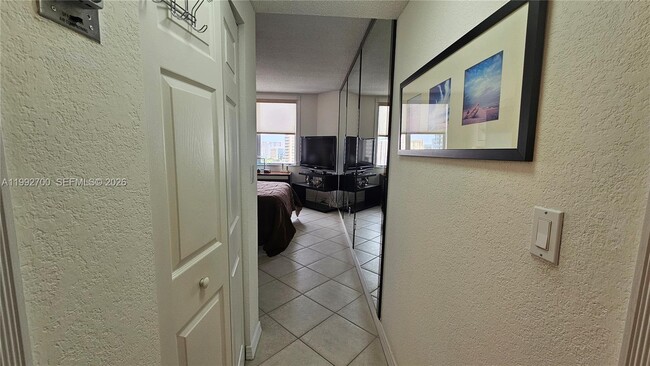 Building Photo - 1980 S Ocean Dr