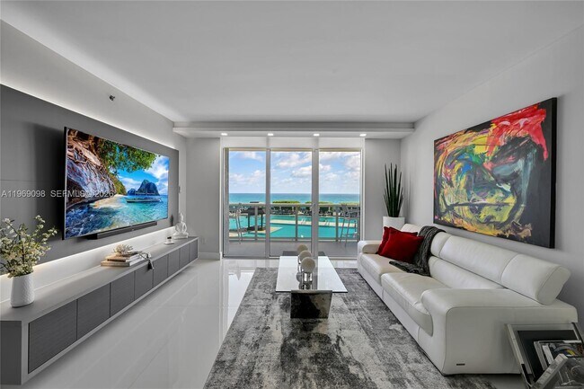 Building Photo - 1800 S Ocean Dr