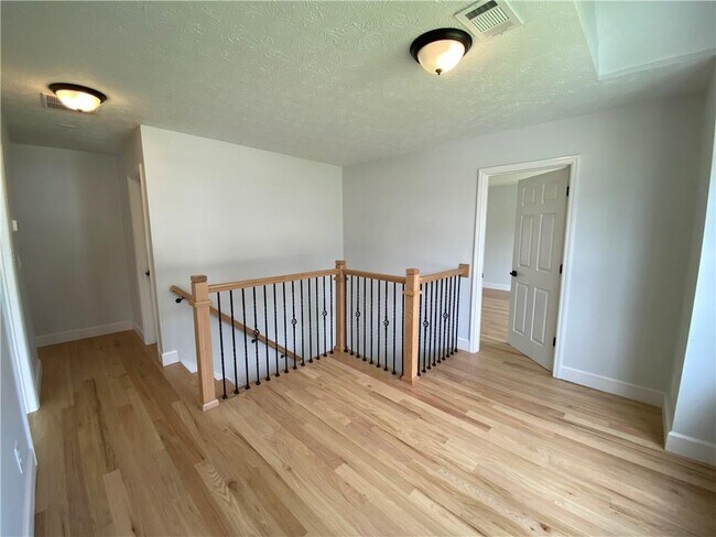 Building Photo - 1855 Big Haynes Ct SW