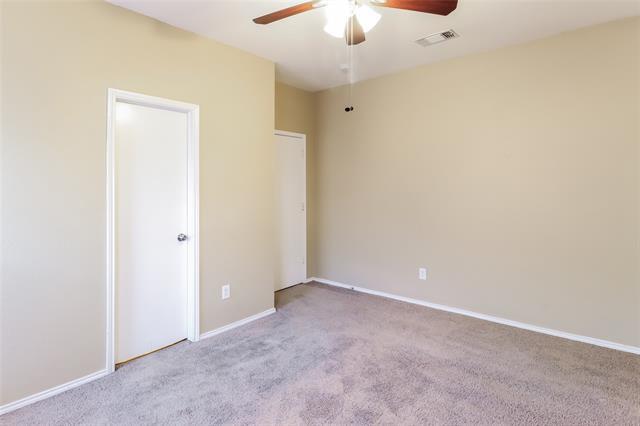 Building Photo - 2809 Coral Dr