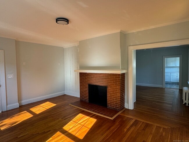 Building Photo - 1253 Forest Rd