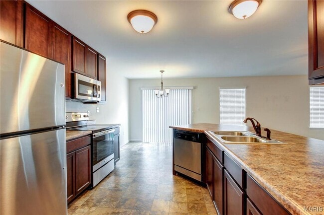 Building Photo - 13105 Tesson Springs Dr