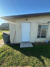 Building Photo - 1350stua