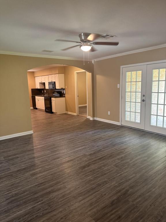 Building Photo - 5830 Effingham Dr