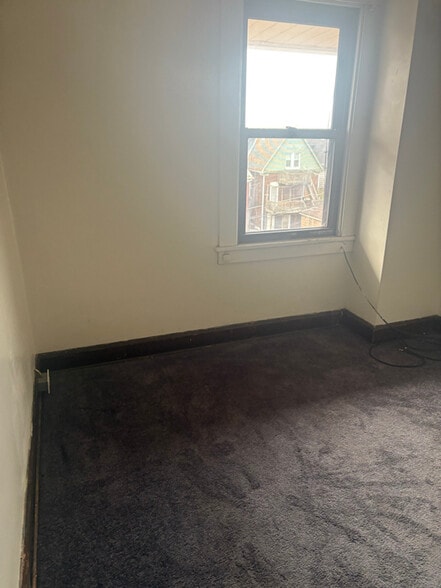 Building Photo - 534 Howard St