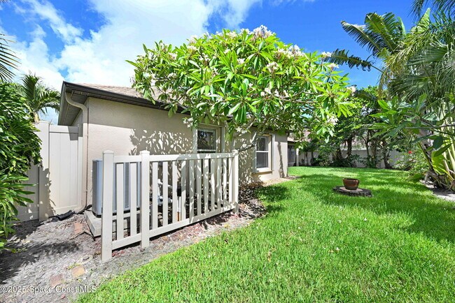 Building Photo - 1135 Egret Lake Way