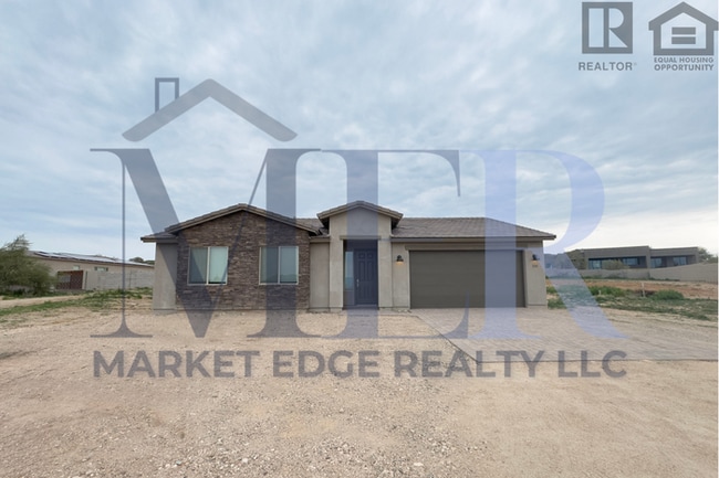 Building Photo - 3Bed/2Bath Home at I-17/Carefree Hwy! $2195 MOVE-IN SPECIAL! Ready for Immediate Move-In!