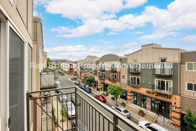 Building Photo - 15325 NW Central Dr