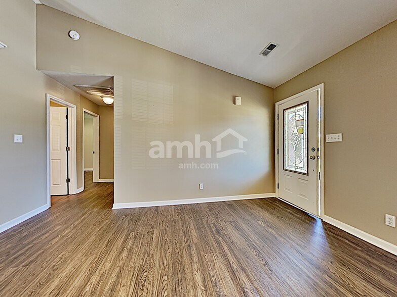 Building Photo - 6625 Carina Ln