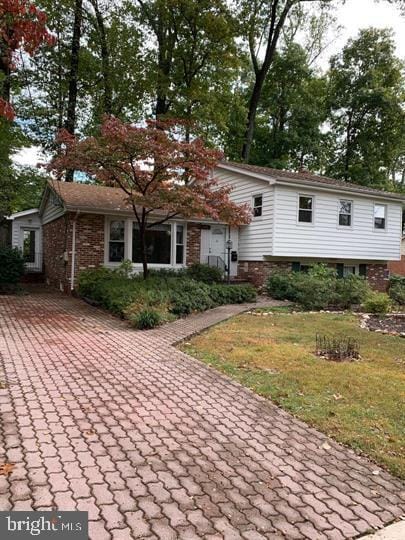 Building Photo - 3532 Queen Anne Dr