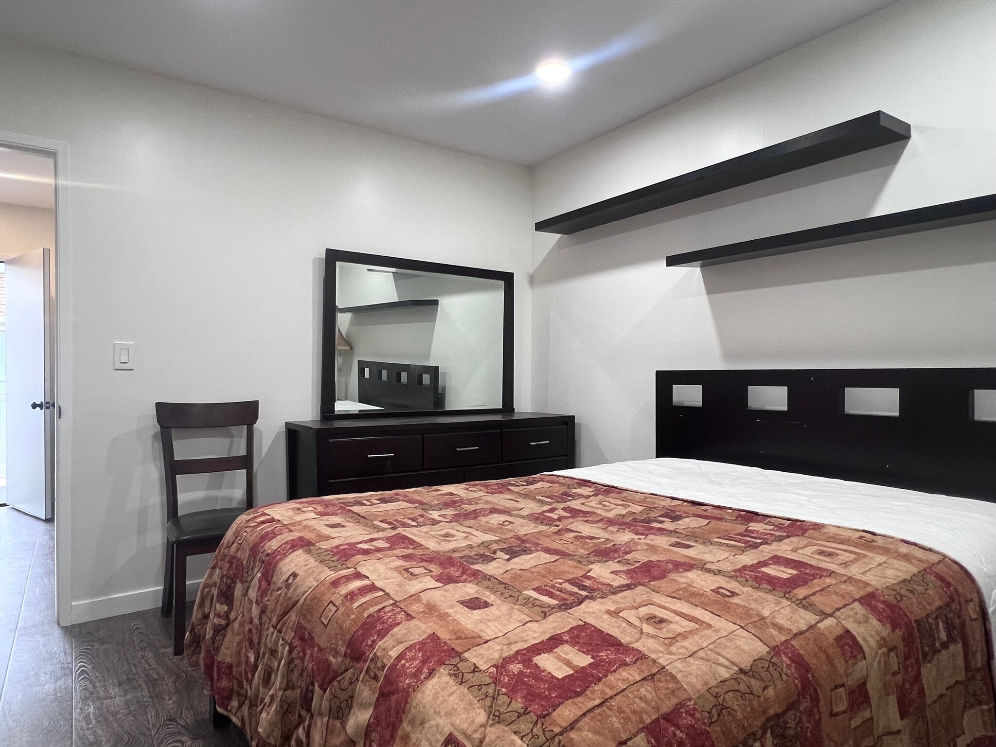 Building Photo - 1367 W 12th St