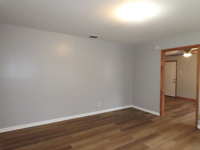 Building Photo - Country Living in Arp! 3 Bedroom, 1 Bath H...