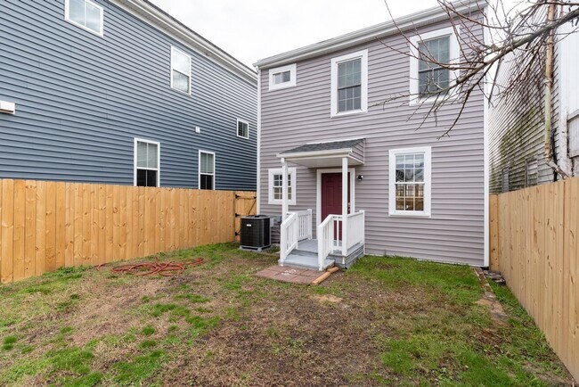 Building Photo - Charming 3BR House in Richmond