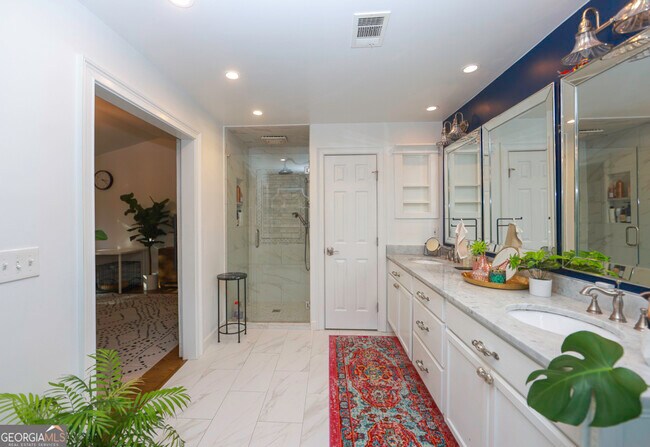 Building Photo - 9900 Barston Ct