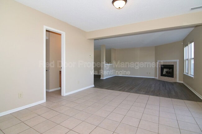 Building Photo - 76 Snowflake Cir