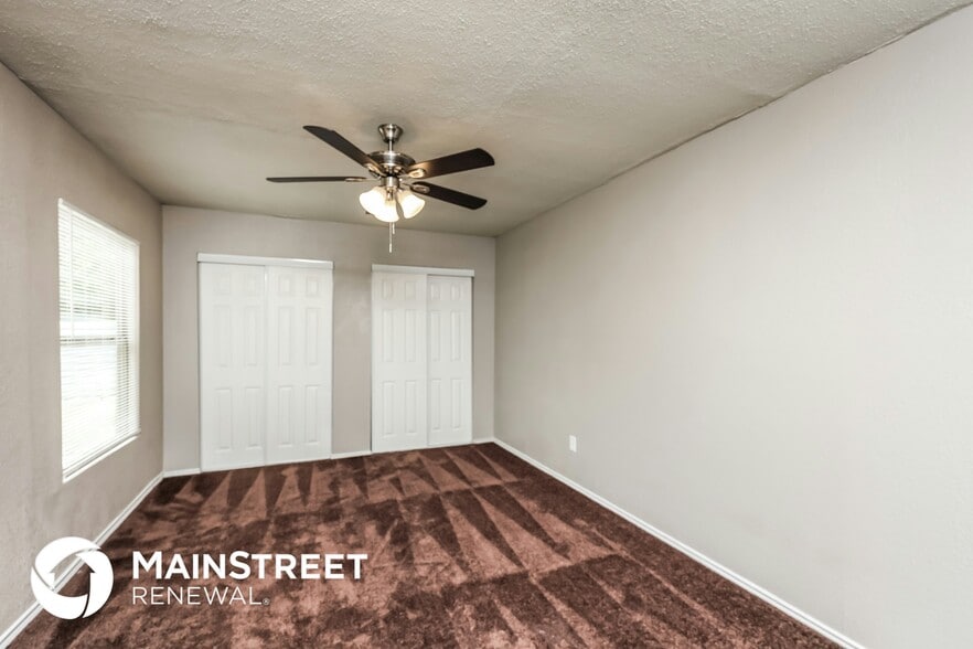 Building Photo - 9921 Cedar Mountain Cir