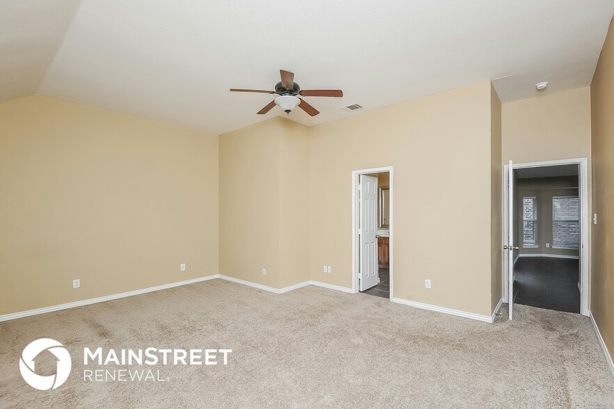 Building Photo - 6424 Canyon Trail