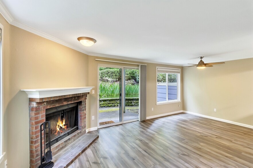 Living-Dining areas - 10026 NE 127th Pl
