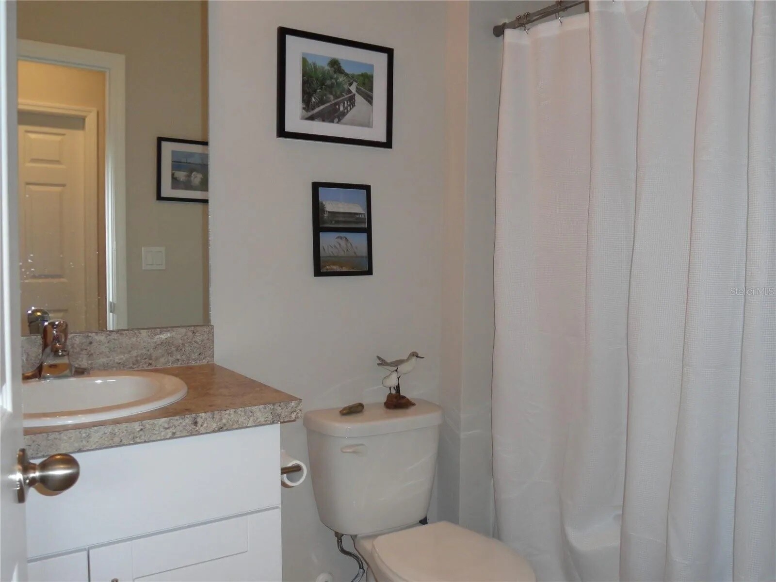 Main Full Bath - 25152 E Lenox Cir