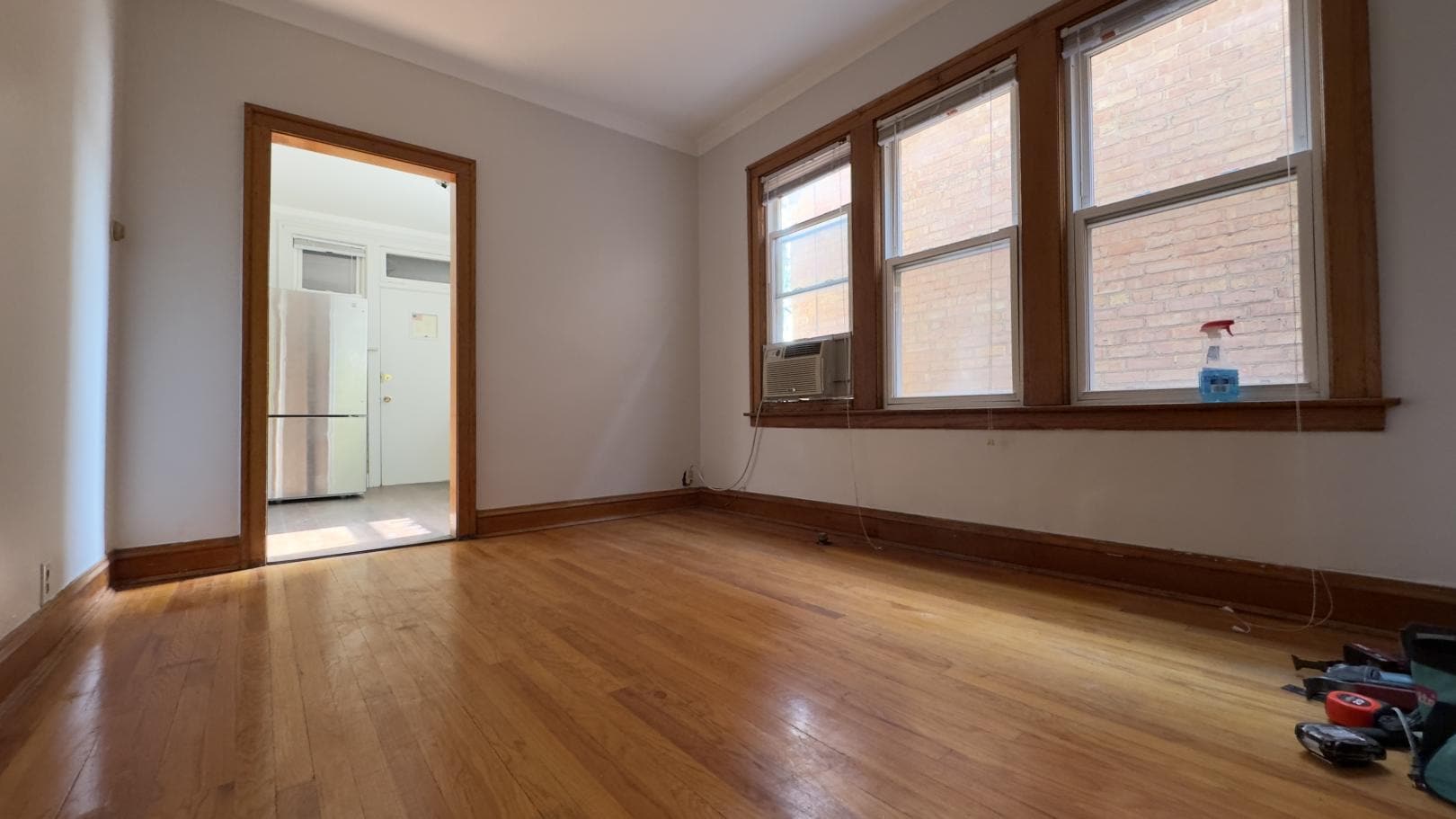 Building Photo - 6855 W Addison St