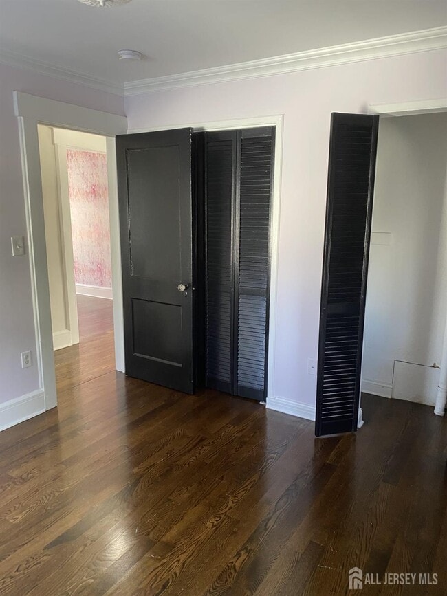 Building Photo - 645 Kimball Ave