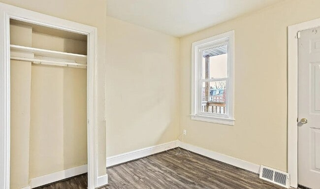 Building Photo - Coming Soon! Bright 4 Bedroom, 1 Bath Home...