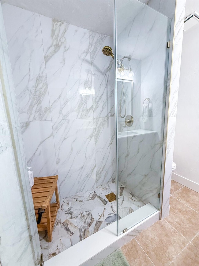 Building Photo - 2445 SW 18th Terrace