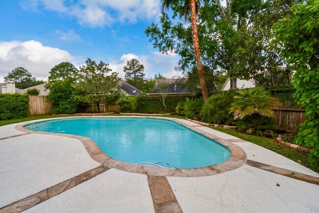 Building Photo - 1638 Almond Brook Ln