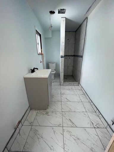 Building Photo - 120 W Owens Ave