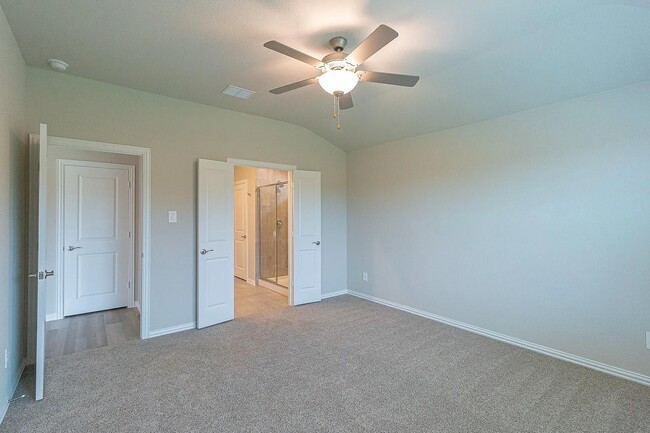 Building Photo - 2209 Dunbar Dr