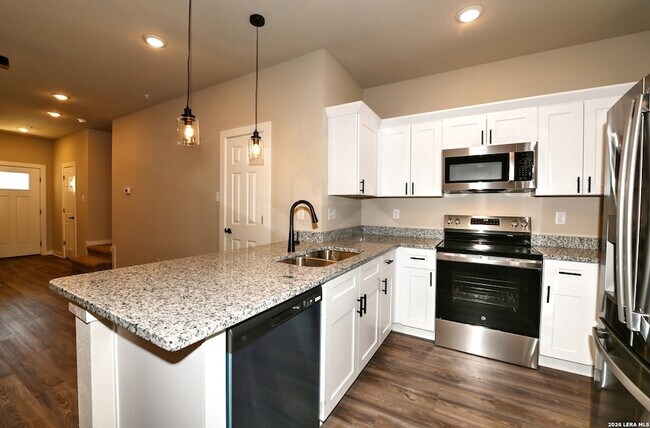 Building Photo - 11318 Clearmine St