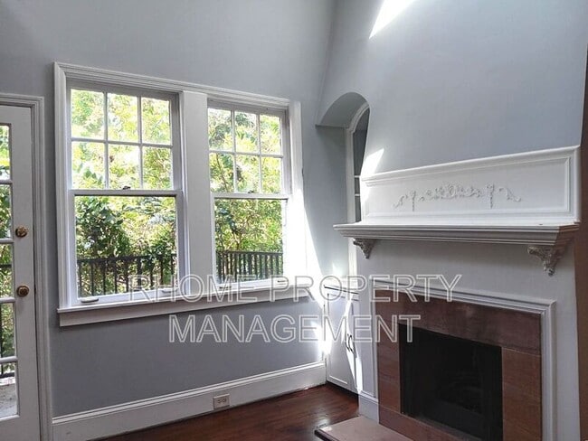Building Photo - 1078 Piedmont Ave NE