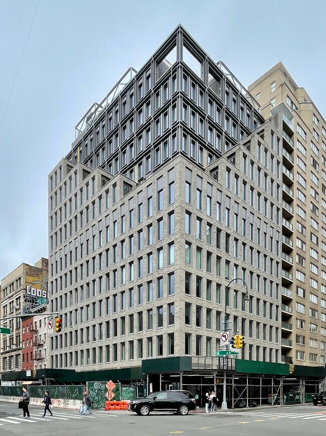 Building Photo - Forena