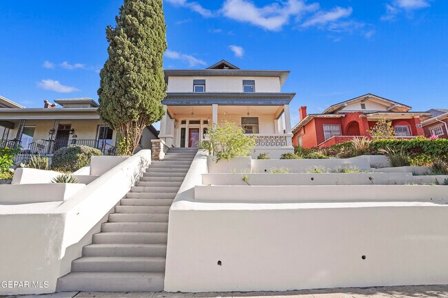 Building Photo - 711 Upson Dr