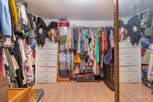 Building Photo - 1722 N Merrimac Ave