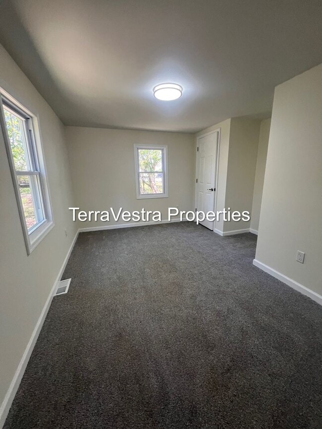 Building Photo - 3 Bed in Mullica Hill! Eligible for $500 Security Deposit.