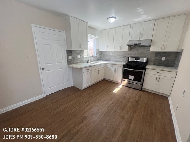 Building Photo - Rosemead 2 Bedroom Home with 2 Car Garage