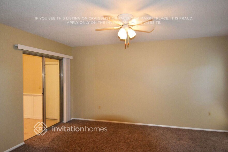 Building Photo - 1645 Sailpoint Dr