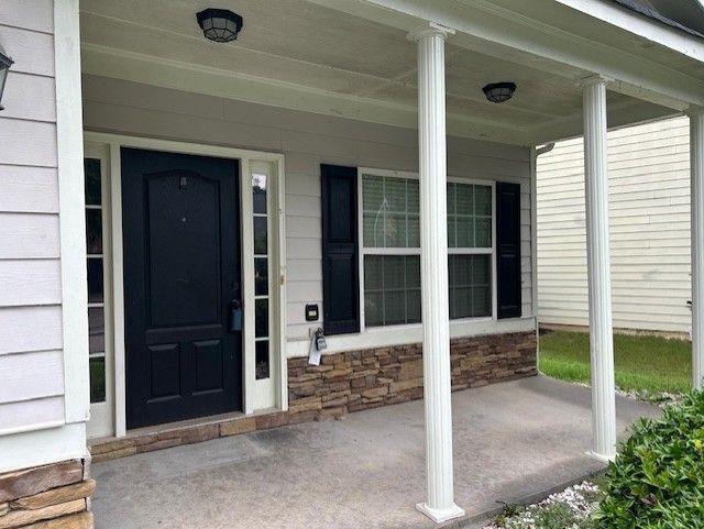 Building Photo - 6905 White Walnut Way